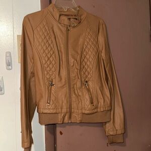 Women’s leather jacket